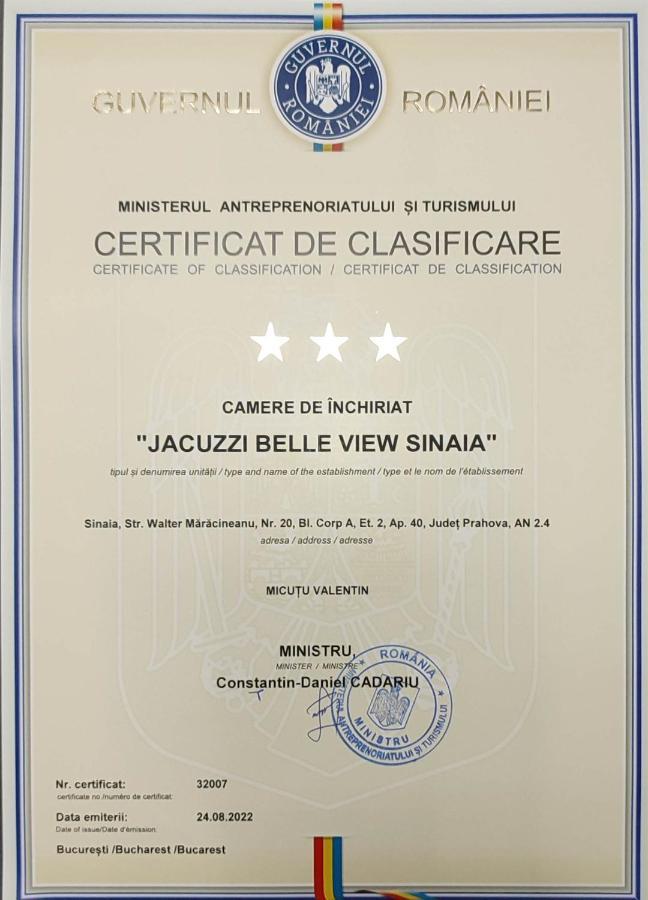דירות Jacuzzi Belle View Sinaia-Free Parking מראה חיצוני תמונה